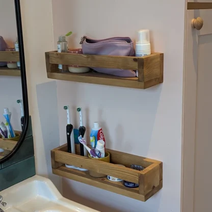 Versatile bathroom storage Shelf