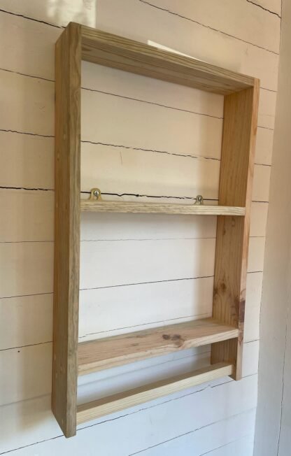 shelf unit with towel rail