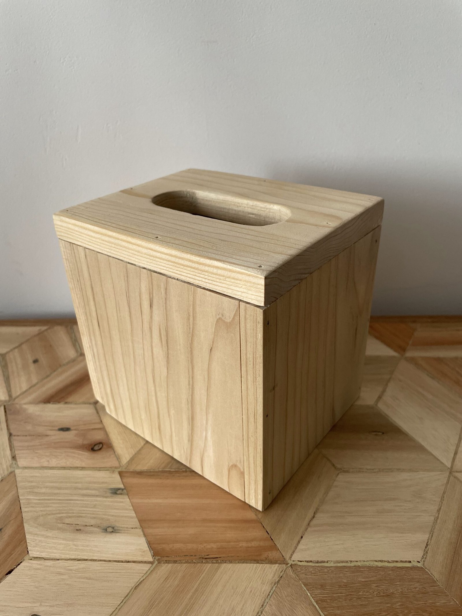 Bespoke Tissue box