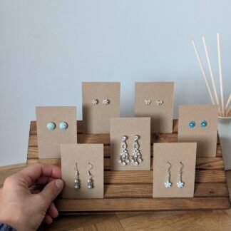 Jewellery card display